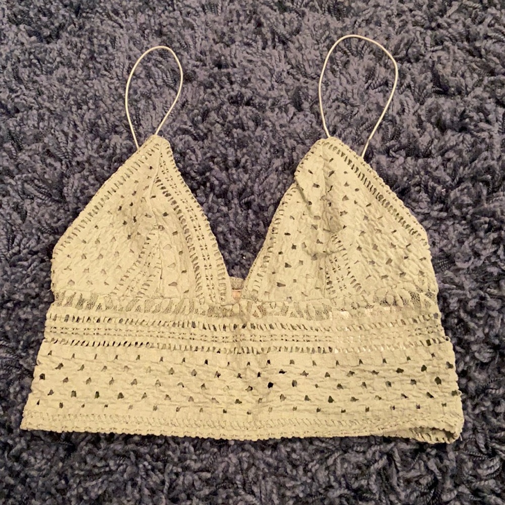 Urban outfitters Green lace crop top